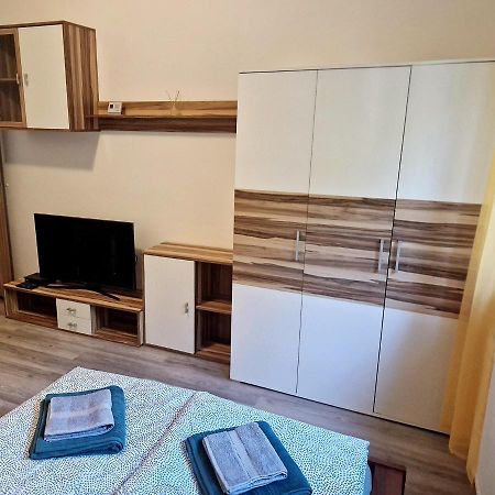 C22 Apartman Budapest Luaran gambar